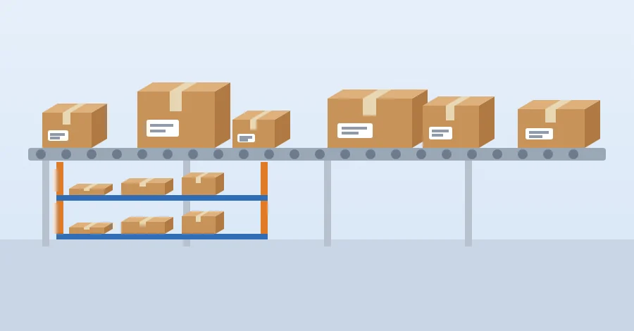 Labelled parcels of mixed sizes on a packing conveyor and rack